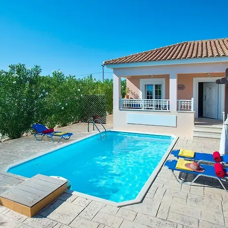 Jasmine Sostis By * לגאנאס